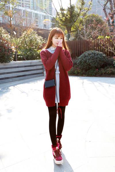 秋季毛衣復(fù)古風(fēng)搭配 這么穿你也是時(shí)尚達(dá)人