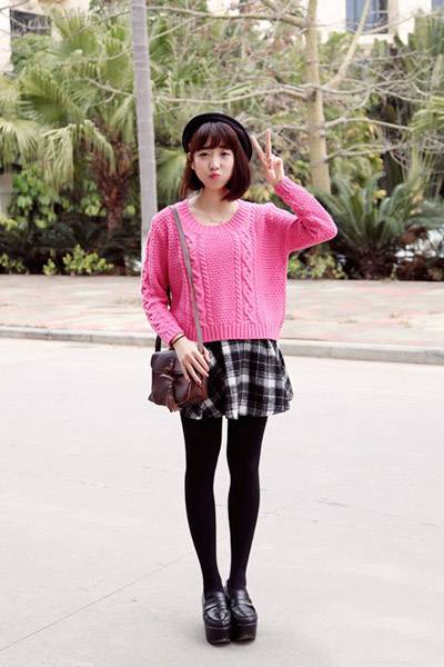 秋季毛衣復(fù)古風(fēng)搭配 這么穿你也是時(shí)尚達(dá)人