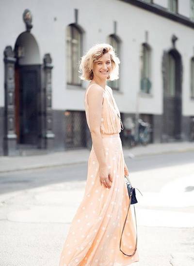 秋季長(zhǎng)裙搭配技巧 長(zhǎng)裙飄飄仙氣十足