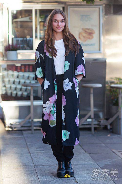 春季印花單品推薦 這么搭配不美都不行