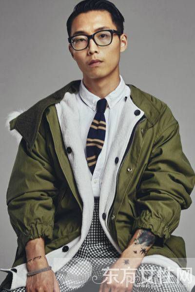 男士時(shí)尚軍裝風(fēng)搭配 六件外套表現(xiàn)不一樣的時(shí)尚味道