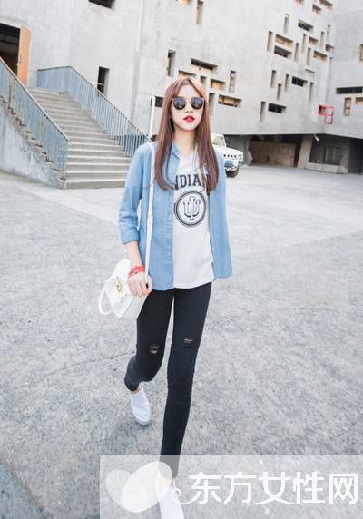 牛仔襯衫怎么搭配 穿衣達(dá)人教你穿出潮人范