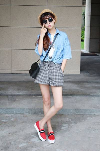 小個(gè)子女生秋裝搭配 混搭風(fēng)格隨心所欲