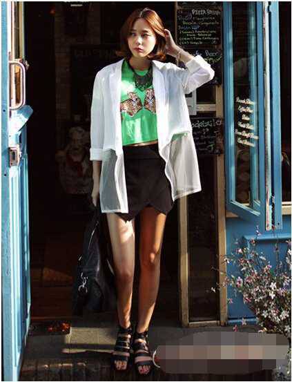 夏季最佳搭配 陽(yáng)光下照樣美美的