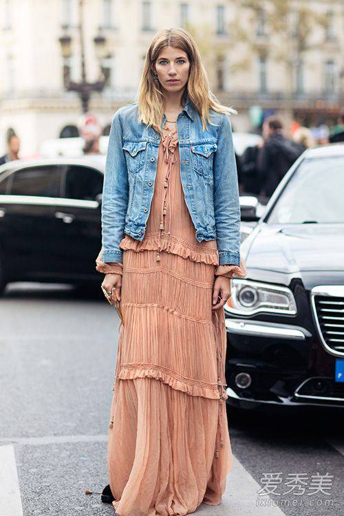 歐美時(shí)尚街拍 早春長裙搭配美美噠