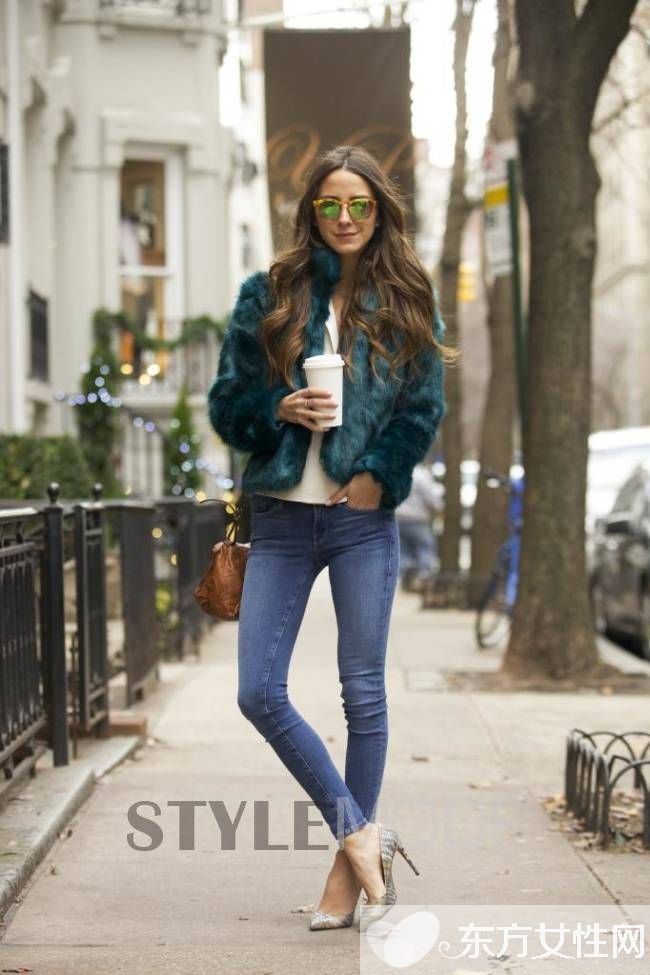 潮人街拍示范洋氣皮草穿搭 這樣穿才不顯土