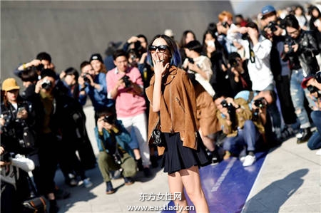 首爾時(shí)裝周 時(shí)尚達(dá)人都這樣穿