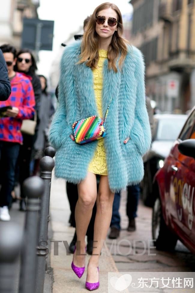 潮人街拍示范洋氣皮草穿搭 這樣穿才不顯土