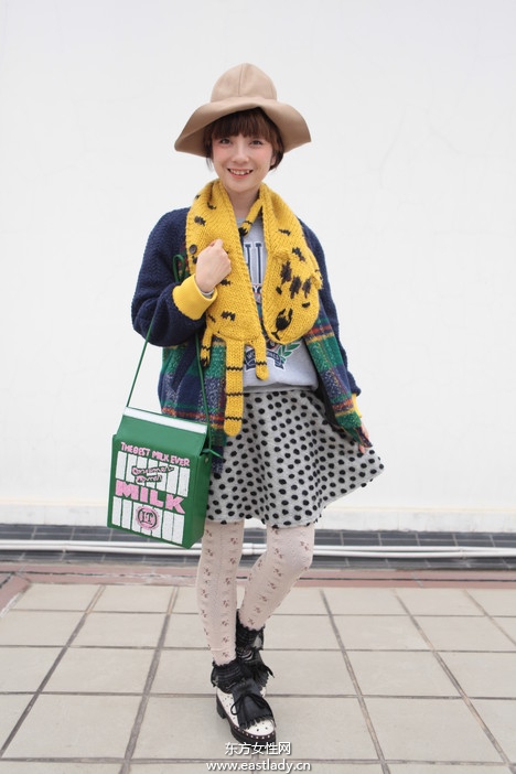 2013年1月中旬中國南方街頭時尚街拍飄逸著陣陣春風(fēng)