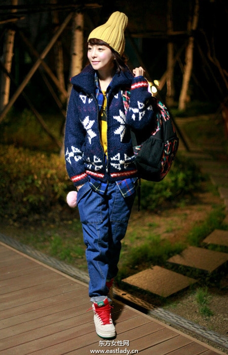 2013最新韓國街拍顯高顯瘦服裝搭配太有愛了