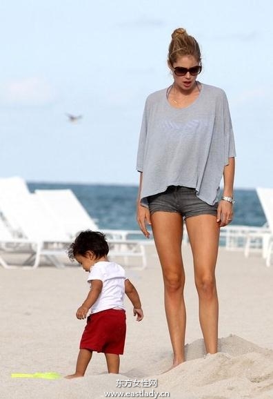 2026年01月13日歐美超模街頭時(shí)尚街拍