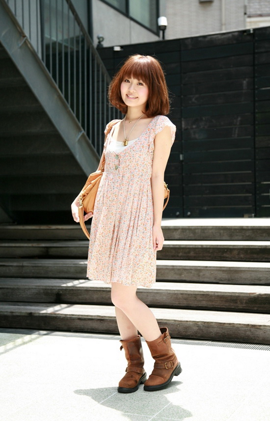 八月日本街拍 MM最愛裙裝