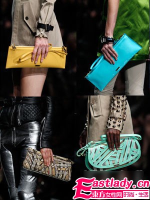 大包袋已經(jīng)OUT 時髦小手袋風(fēng)靡時裝周