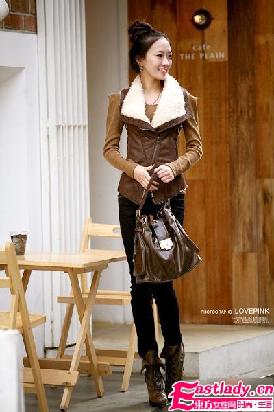 韓版大翻領(lǐng)外套 讓美麗渾然天成