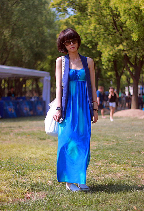 八月中國街拍 長裙幽雅伴一夏