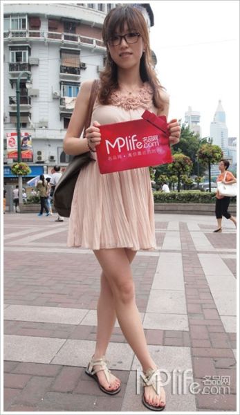 滬上街拍 看看誰的街頭裙裝最In