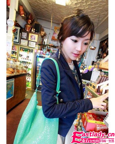 街頭潮女必備品 韓式美包大賞析