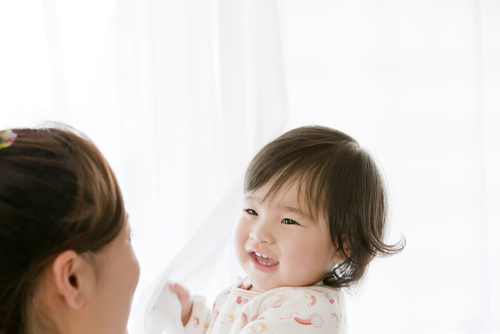 11個(gè)月寶寶發(fā)育指標(biāo)是多少 如何掌握寶寶發(fā)育