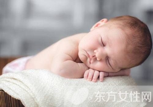 嬰兒幾個(gè)月可以把尿 給寶寶把尿的注意事項(xiàng)