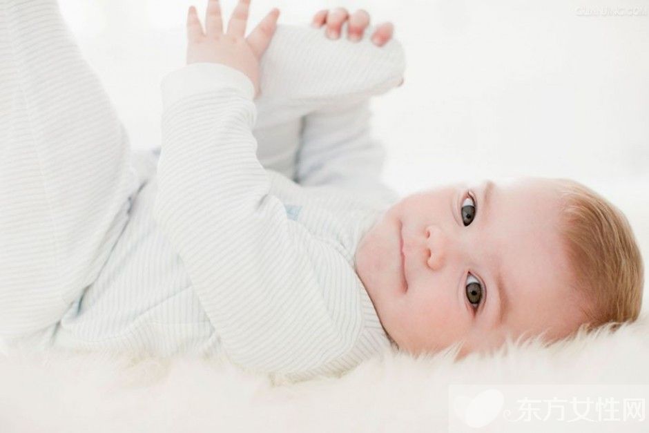 小孩發(fā)燒抽搐怎么辦 爸媽們一定要掌握的方法