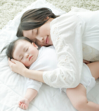 新生兒打嗝 嬰幼兒打嗝的應(yīng)對(duì)秘方