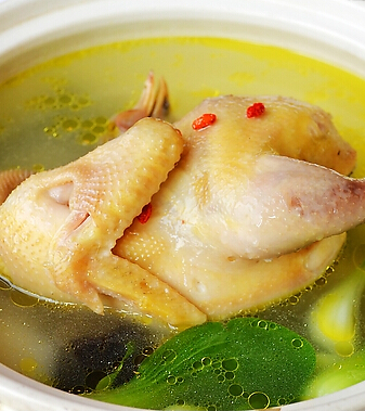 o型腿怎么矯正 合理飲食預(yù)防孩子O型腿