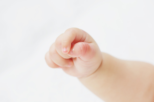 新生兒黃疸多久能退 寶寶黃疸該如何護(hù)理治療