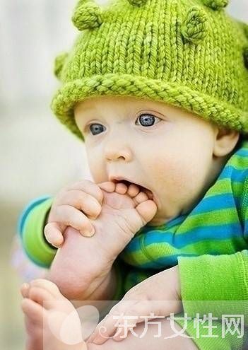 寶寶輔食添加順序和食譜 8個(gè)基本原則你要知