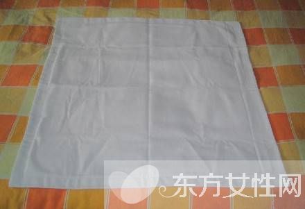 嬰兒尿布的疊法 三大疊法寶媽們學(xué)會(huì)了嗎