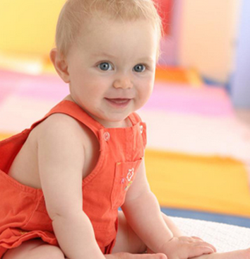 七個月的寶寶發(fā)育標(biāo)準(zhǔn) 如何辨別寶寶發(fā)育正常