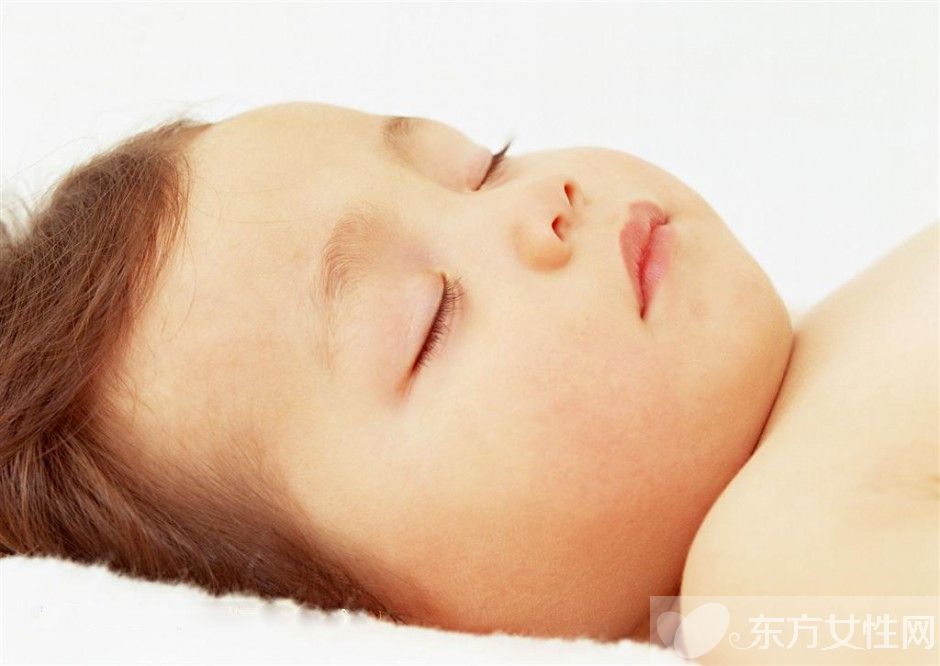 初生兒睡眠時(shí)間 這些癥狀表示嬰兒睡眠不好哦