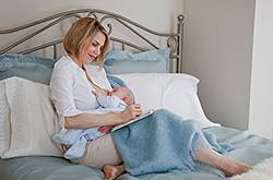 母乳喂養(yǎng)多久最好 母乳喂養(yǎng)有什么好處