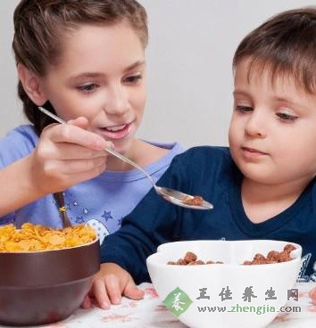 冬季寶寶積食怎么辦 應該吃什么食物不積食