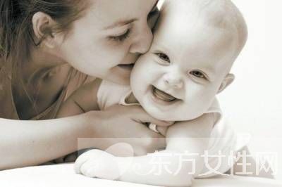 嬰兒什么時(shí)候用枕頭 如何選嬰兒枕頭