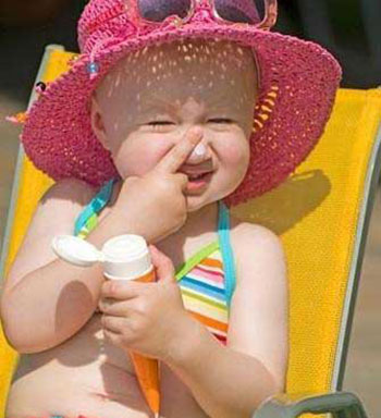 夏日怎么防曬 家有寶寶如何防治曬傷