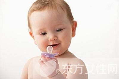 安撫奶嘴的利與弊 使用安撫奶嘴的注意事項