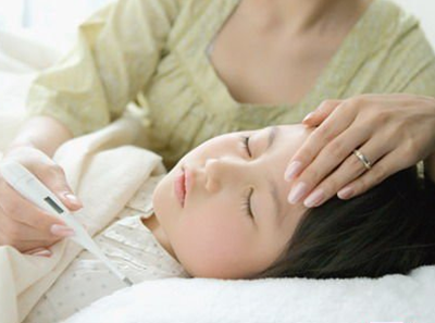 小孩半夜發(fā)燒怎么辦 教你六招從容應對