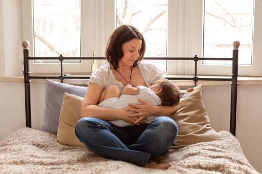 哺乳期不能吃的東西 新手媽媽都知道嗎