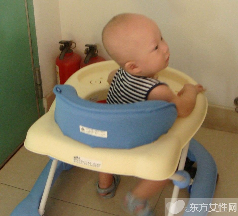 學(xué)步車的危害有哪些 要當(dāng)心寶寶玩出 童車病