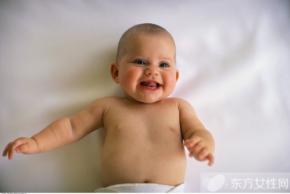 寶寶打嗝怎么辦 解除寶寶打嗝的小竅門