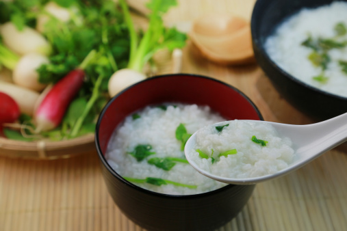 寶寶嗓子啞了怎么辦 嗓子啞當(dāng)心是喉炎