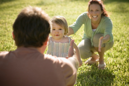 母乳喂養(yǎng)多久最好 寶寶如何斷母乳