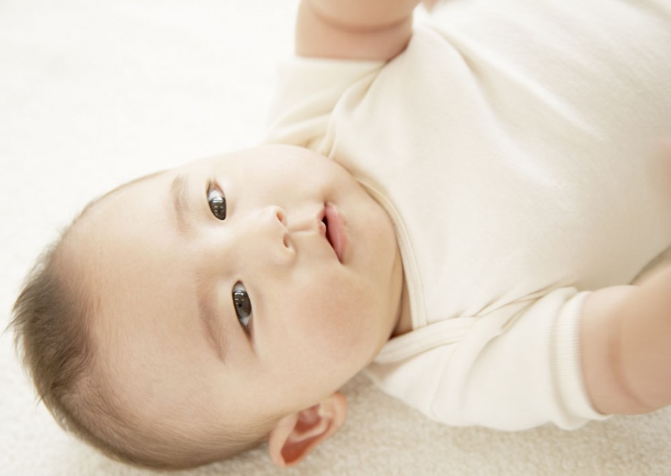 小兒風(fēng)疹的癥狀有哪些 應(yīng)該注意些什么