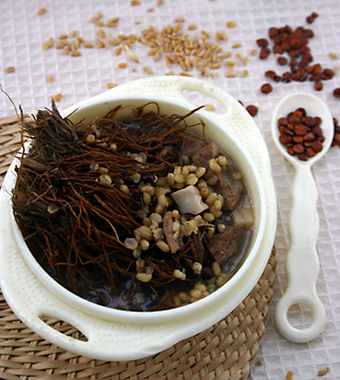 夏季養(yǎng)生食譜 推薦六道兒童湯飲