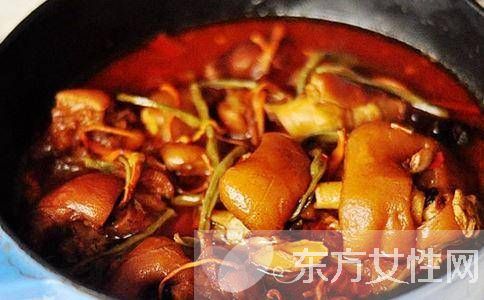 哺乳期不能吃的東西 哺乳期飲食原則及注意事項