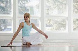 新手媽媽產(chǎn)后運(yùn)動(dòng)秘籍 輕松告別身材走形煩惱