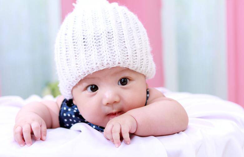 寶寶神經(jīng)發(fā)育遲滯 日常這些表現(xiàn)需警惕