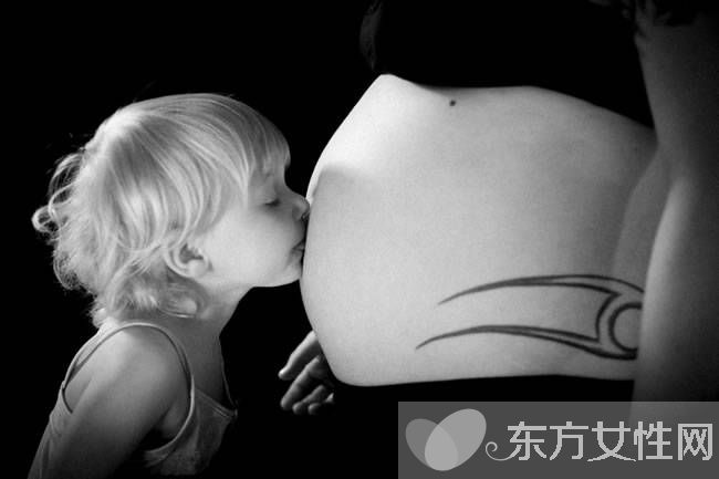 產(chǎn)后如何去掉妊娠紋 這些錯誤方法趕緊改過來