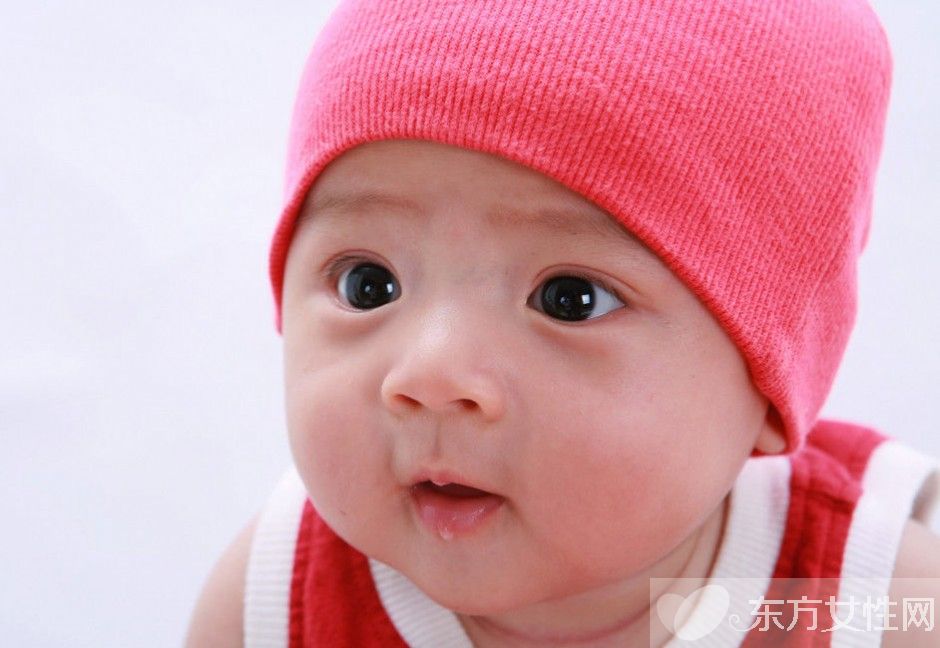 新生兒鼻塞怎么辦 引起新生兒鼻塞的原因有哪些