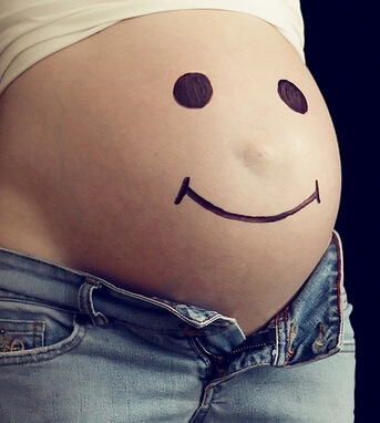 孕婦瑜伽 孕婦孕期運(yùn)動保健好方法